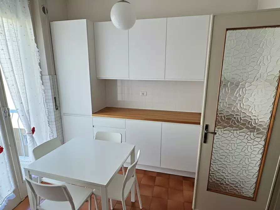 Immagine 7 di Trilocale in vendita  in Strada Luigi Carlo Farini 70 a Parma