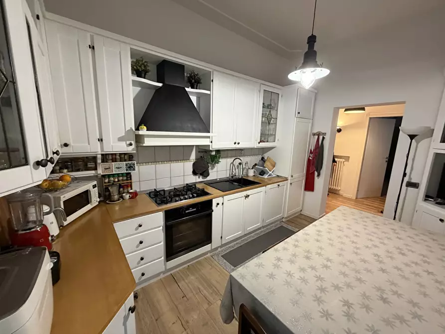 Immagine 12 di Trilocale in vendita  in Via Torino a Collecchio