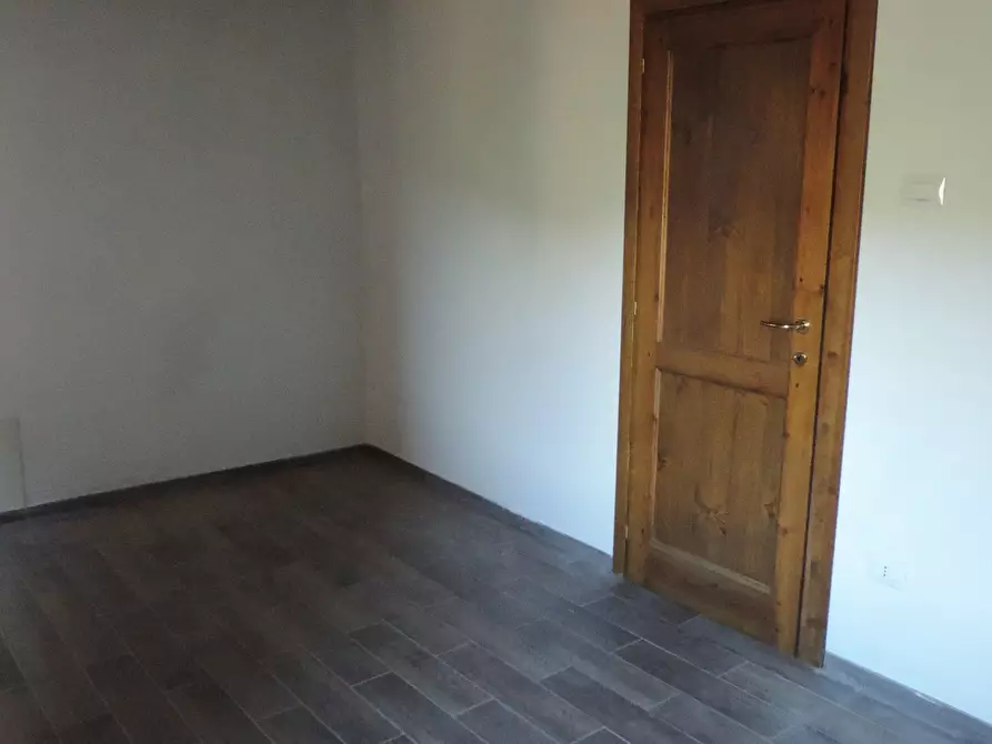 Immagine 5 di Casa indipendente in vendita  in VELVA a Castiglione Chiavarese