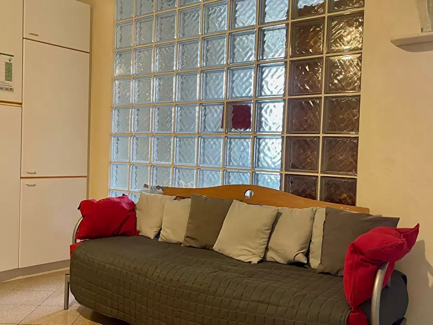 Immagine 6 di Bilocale in affitto  in Strada Nino Bixio 31 a Parma