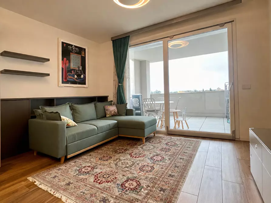 Immagine 2 di Trilocale in vendita  in Via Giovanni Verga 12 a Parma