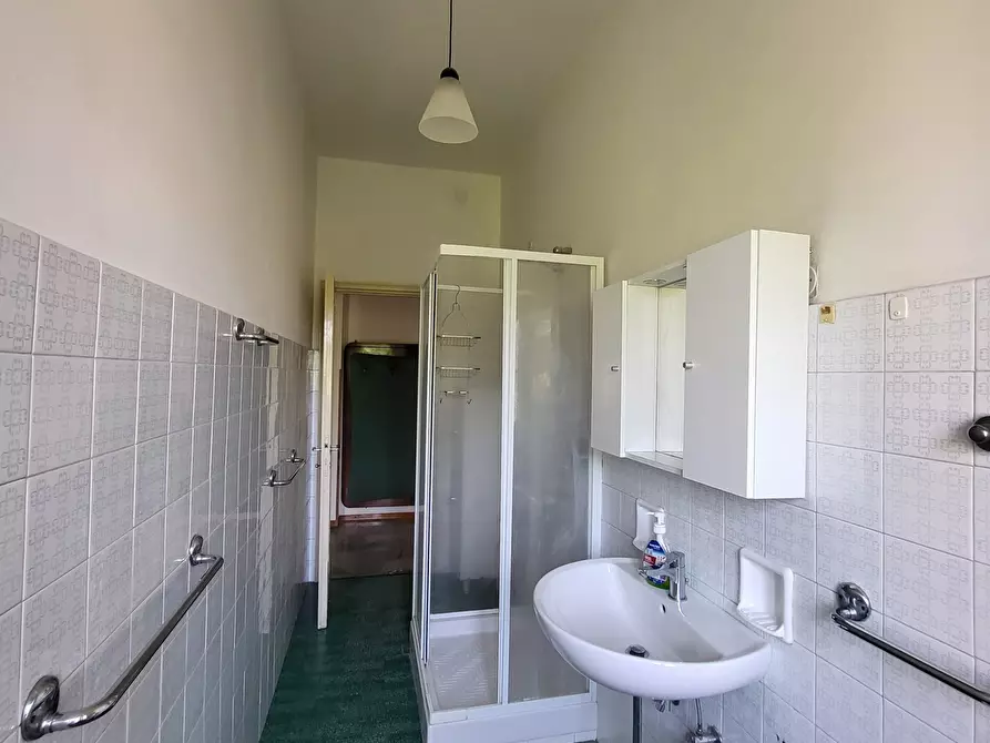 Immagine 18 di Pentalocale in affitto  in Strada Aurelio Saffi 14 a Parma