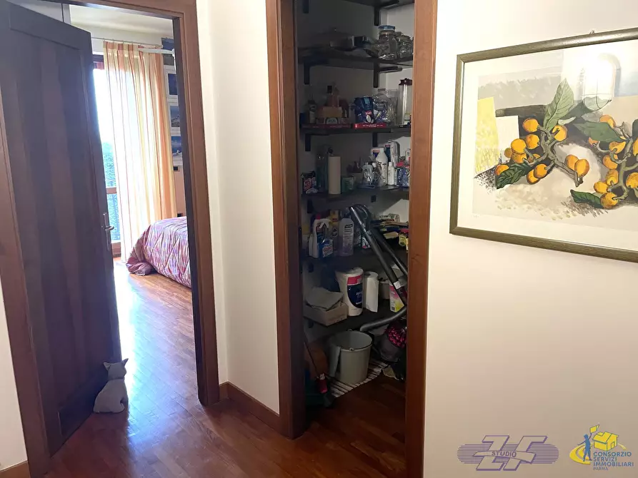 Immagine 30 di Villa in vendita  in Via Fontana Anna a Traversetolo