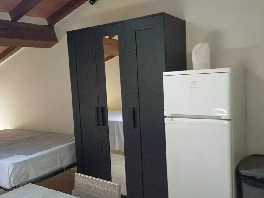 Immagine 32 di Palazzo in vendita  in Strada XX Settembre a Parma