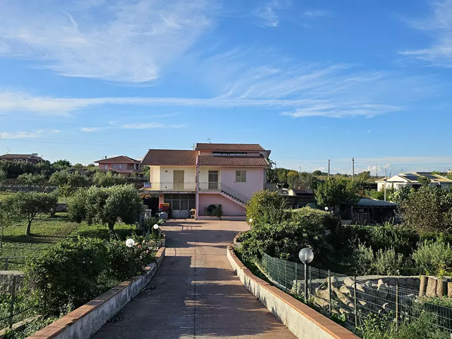 Immagine 1 di Villa in vendita  in Contrada S. Zagaria Pietre Nere 72 a Modica