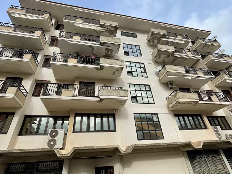 Immagine 1 di Appartamento in vendita  in Via Sacro Cuore a Modica