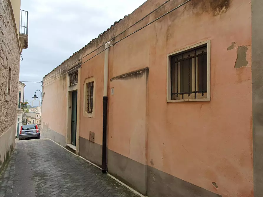 Immagine 4 di Porzione di casa in vendita  in via san andrea 11 11 a Modica