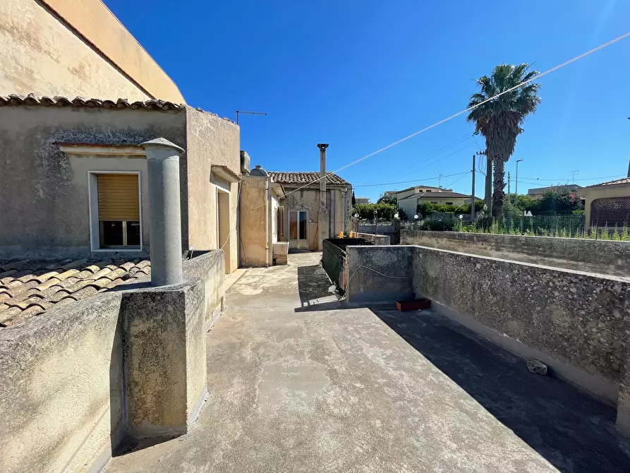 Immagine 28 di Casa bifamiliare in vendita  in Contrada Dente Crocicchia 9 a Modica