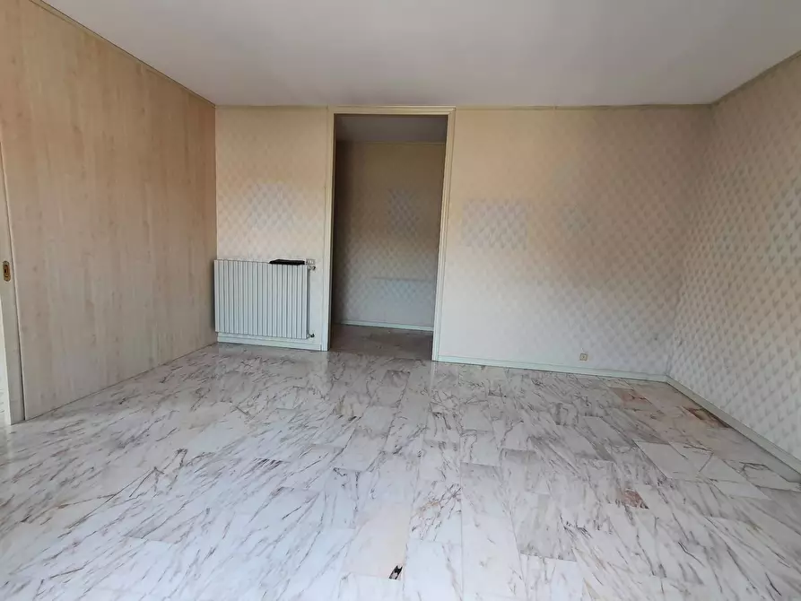 Immagine 8 di Appartamento in vendita  a Modica