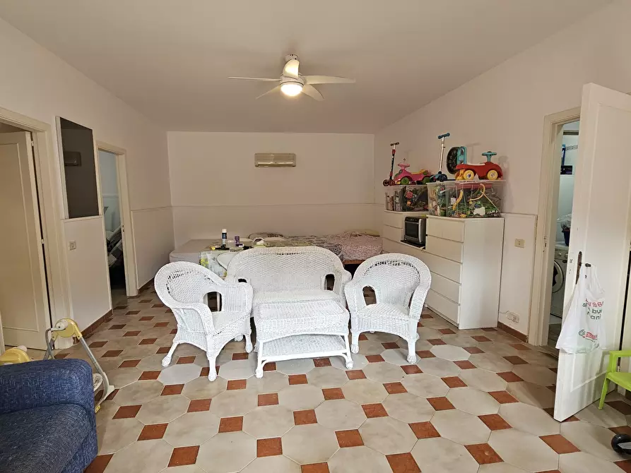 Immagine 10 di Villa in vendita  in Via Portovenere 80 a Ragusa