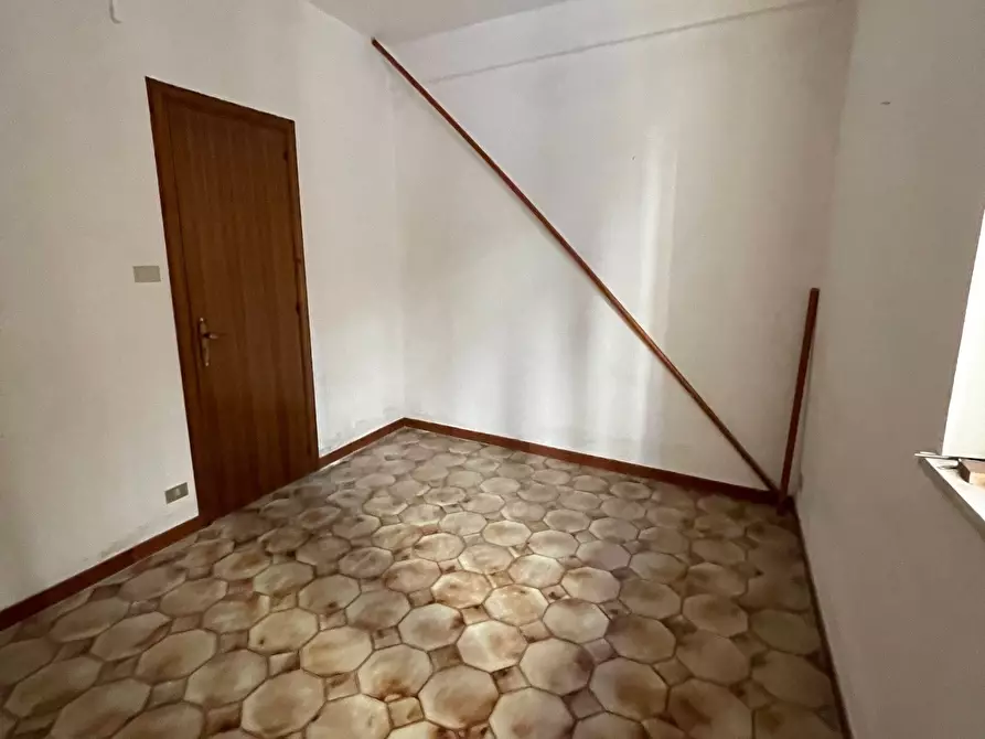 Immagine 4 di Porzione di casa in vendita  in VIA VAINA a Modica