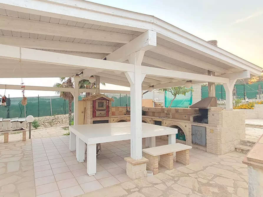 Immagine 21 di Villa in vendita  a Modica