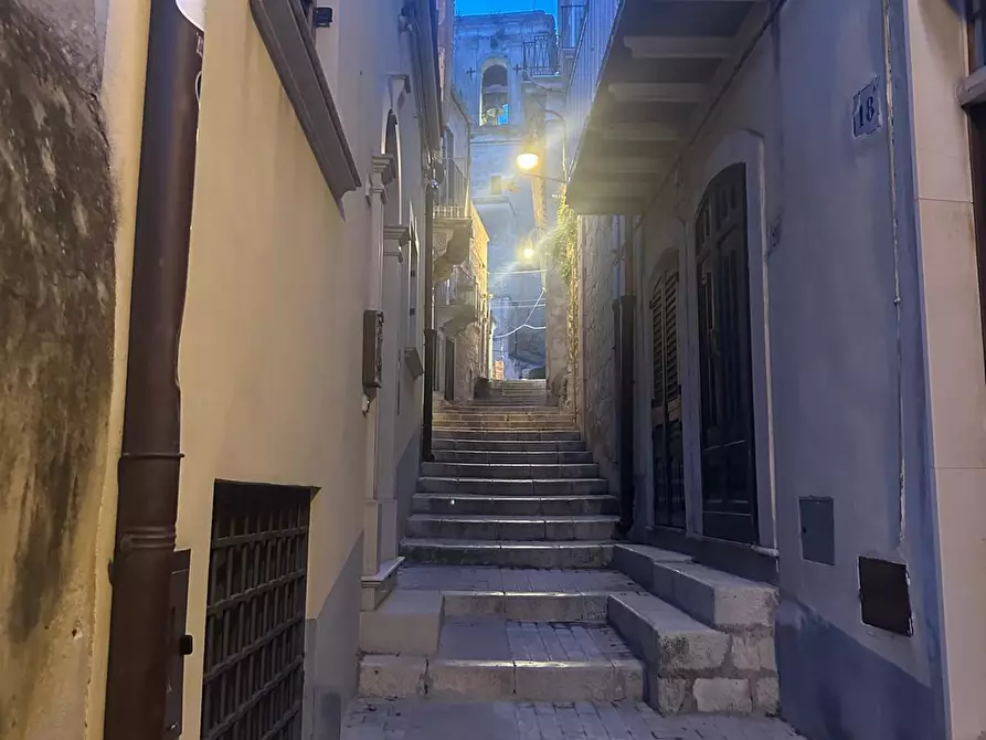 Immagine 1 di Porzione di casa in vendita  in Via Castello a Modica