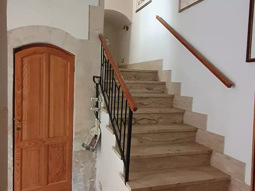 Immagine 11 di Casa indipendente in vendita  a Modica