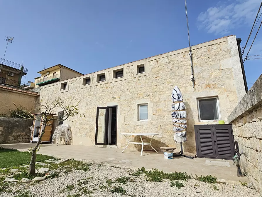 Immagine 1 di Porzione di casa in vendita  a Modica