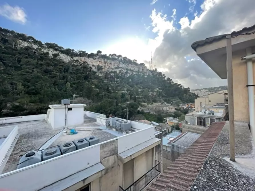 Immagine 3 di Casa indipendente in vendita  in Via Iachinoto Saverio a Modica