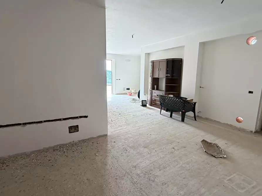 Immagine 17 di Attico in vendita  in Via Roma a Modica