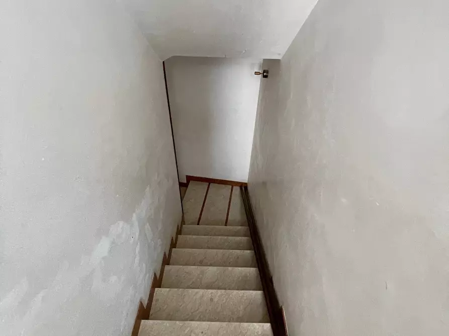 Immagine 3 di Porzione di casa in vendita  in VIA VAINA a Modica