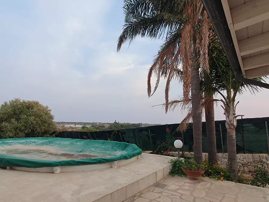 Immagine 22 di Villa in vendita  a Modica