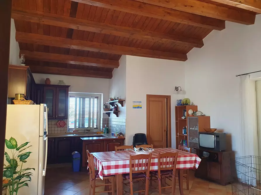 Immagine 13 di Villa in vendita  a Modica