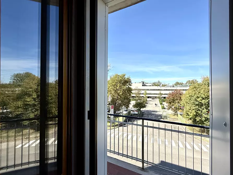 Immagine 3 di Trilocale in vendita  in Via Tolara di Sopra 45 a Ozzano Dell'emilia