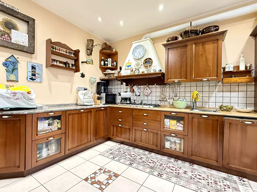 Immagine 42 di Pentalocale in vendita  in via verde 13 a Ozzano Dell'emilia