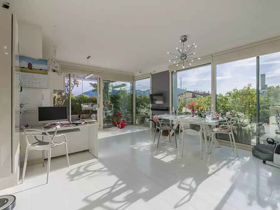 Immagine 3 di Attico in vendita  in Via delle Tagliate 114 a Lucca