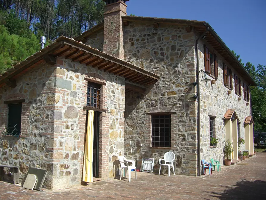 Immagine 3 di Rustico / casale in vendita  in viadon aldo mei a Buti