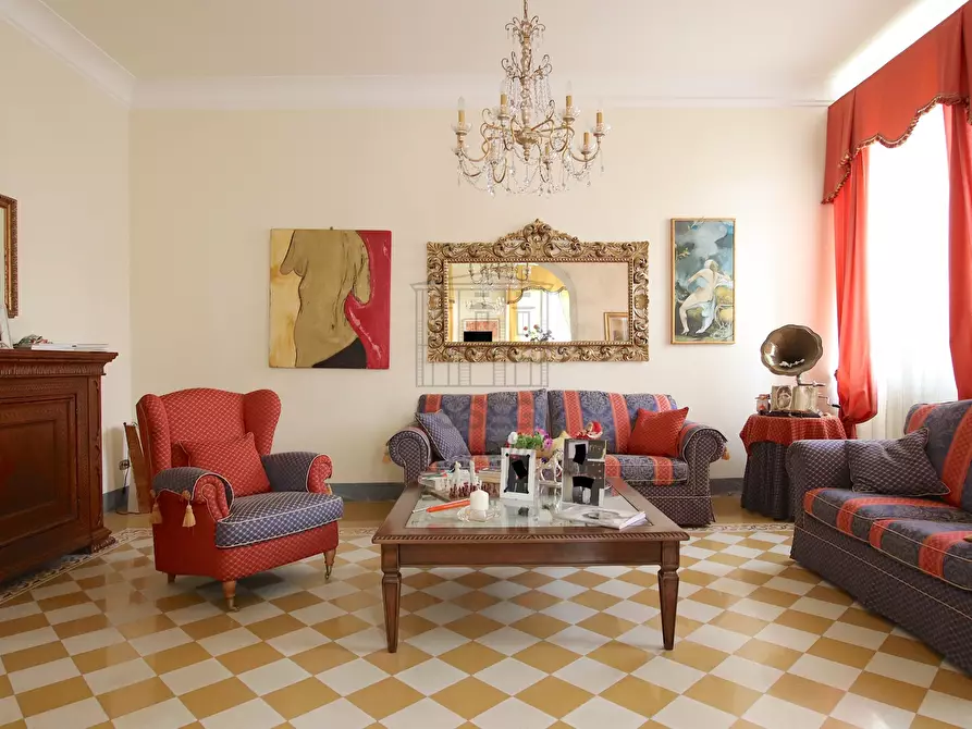 Immagine 25 di Villa in vendita  in Via Sbarra a Porcari