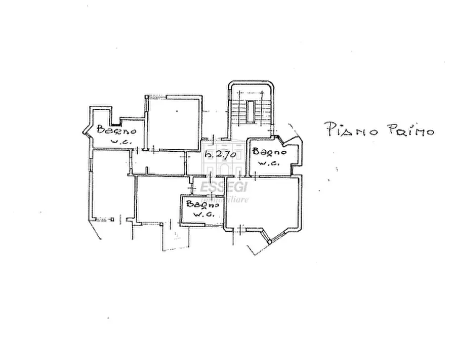 Immagine 40 di Villa in vendita  in Viale Cesare Biondi 68 a Barga