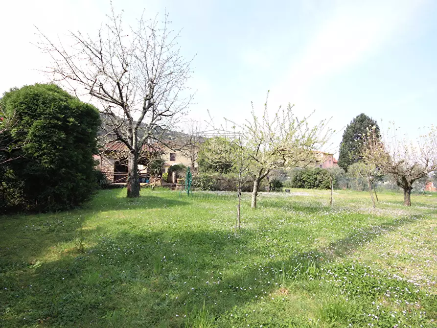 Immagine 5 di Villa in vendita  in Via Capo di Vico 3A a Lucca