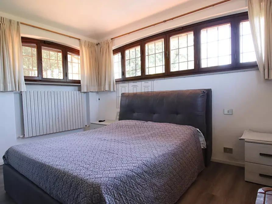 Immagine 24 di Villa in vendita  in Via dei Borelli a Lucca