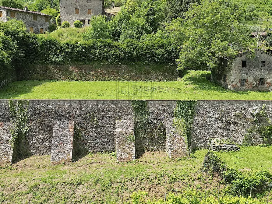 Immagine 5 di Villa in vendita  in via Colli 23 a Pescaglia