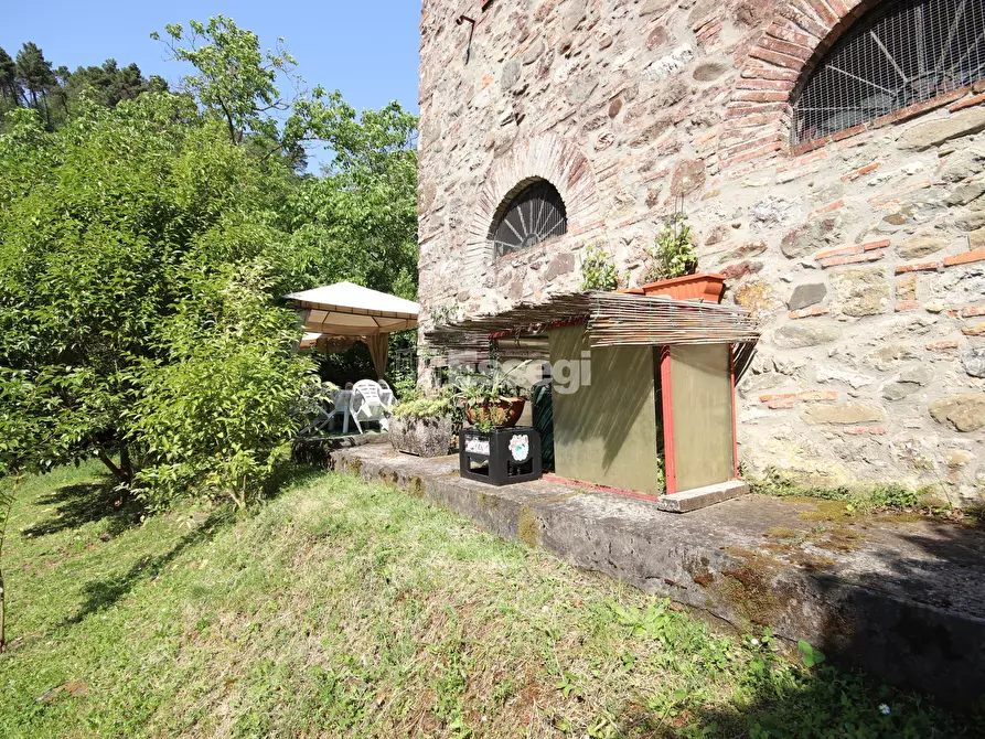 Immagine 29 di Rustico / casale in vendita  in Valpromaro a Massarosa