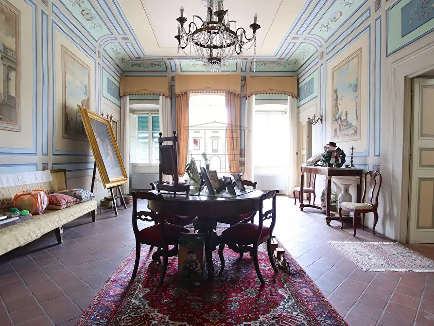 Immagine 11 di Villa in vendita  in Via dei Gambarini a Lucca