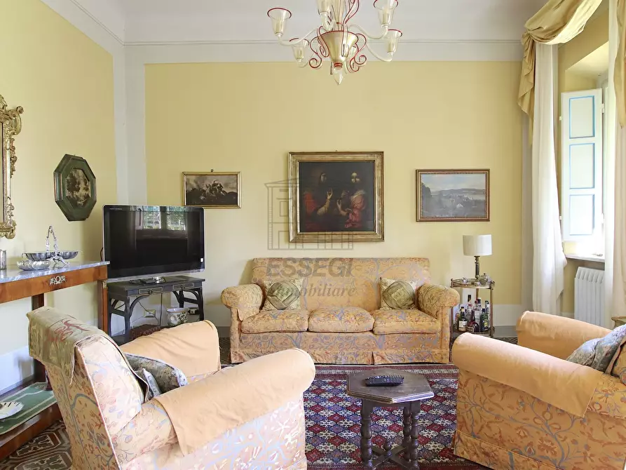 Immagine 10 di Villa in vendita  in Via Borgo Giannotti 120 a Lucca
