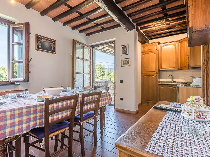 Immagine 25 di Rustico / casale in vendita  in Via di Rocchino 60 a Lucca