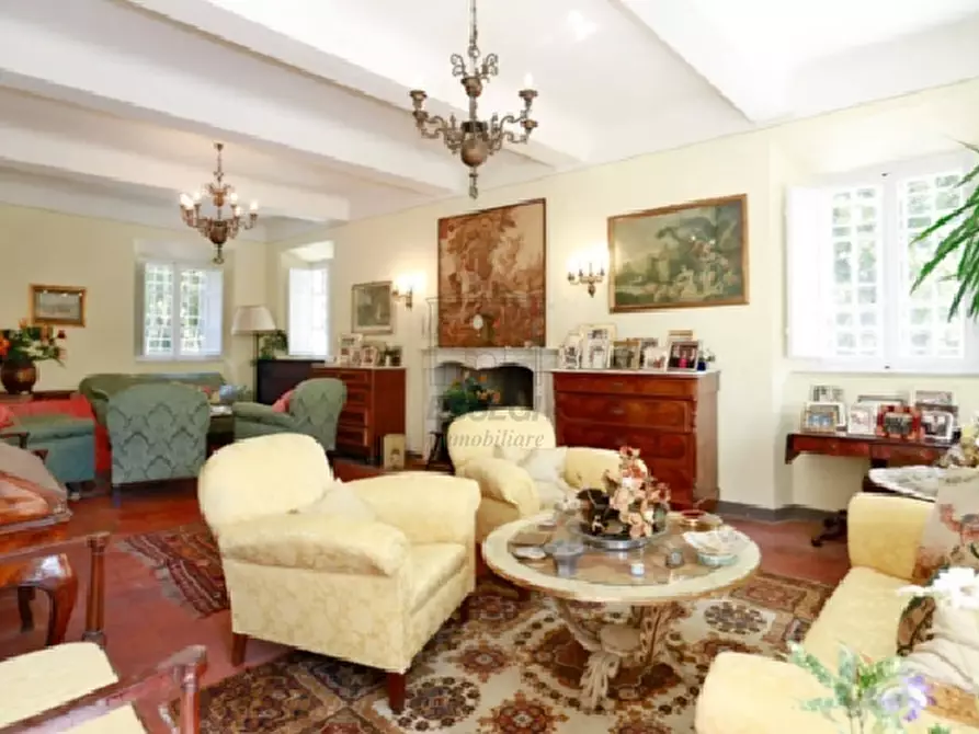 Immagine 12 di Villa in affitto  in Via di Piaggiori 316 a Capannori