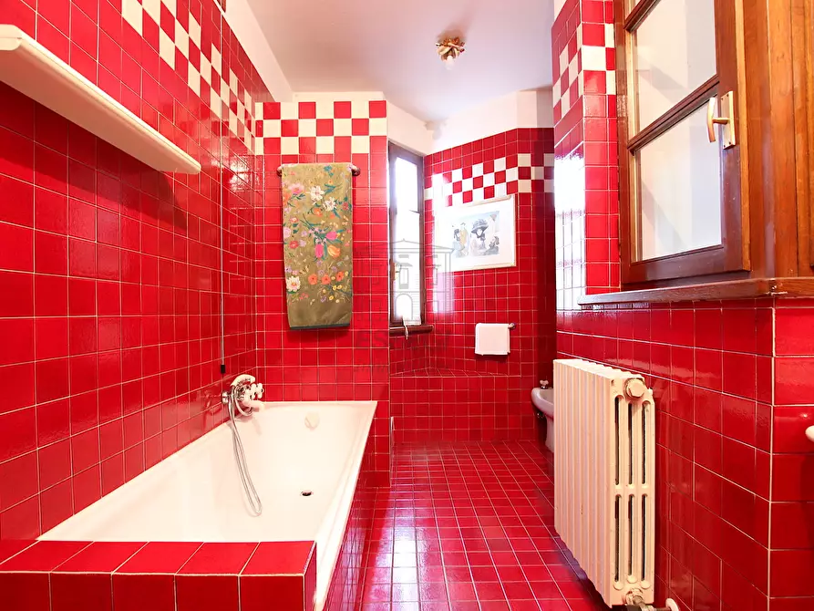 Immagine 24 di Villa in vendita  in Viale Cesare Biondi 68 a Barga