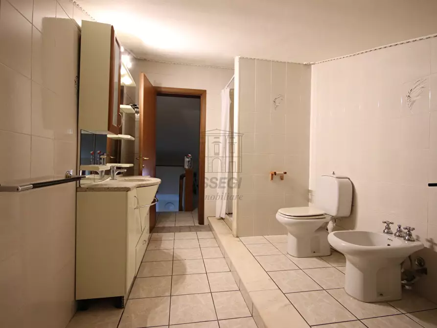 Immagine 13 di Villetta a schiera in vendita  in Via Delle Cornacchie 1016 a Lucca