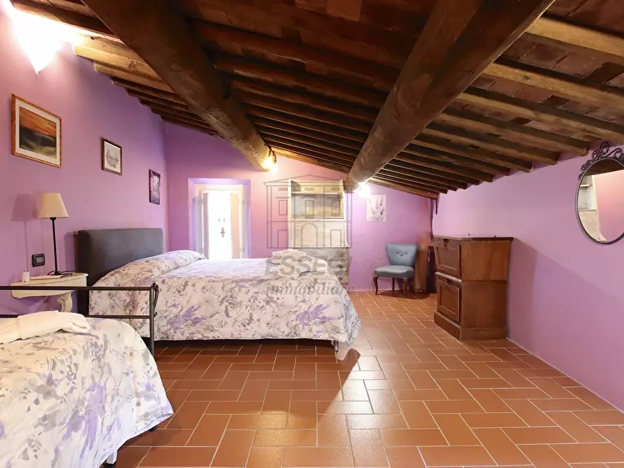 Immagine 15 di Rustico / casale in vendita  in Via Vergaglia 11 a Camaiore