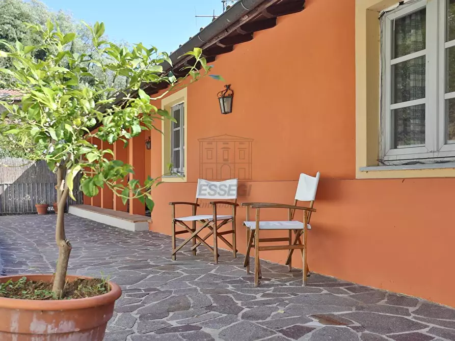 Immagine 11 di Rustico / casale in vendita  in Via di Mutigliano a Lucca