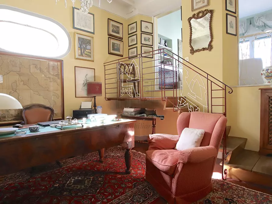 Immagine 14 di Villa in vendita  in Via Borgo Giannotti 120 a Lucca
