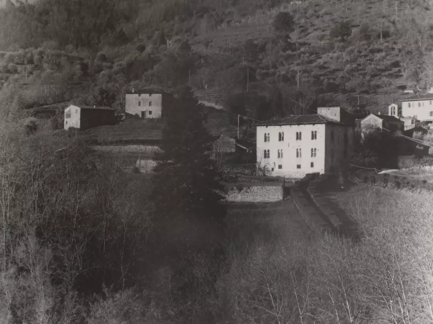 Immagine 19 di Villa in vendita  in via Colli 23 a Pescaglia