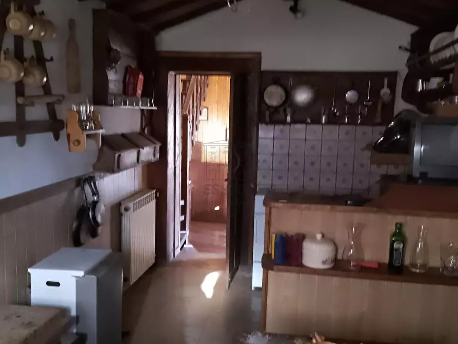 Immagine 5 di Rustico / casale in vendita  a Bagni Di Lucca