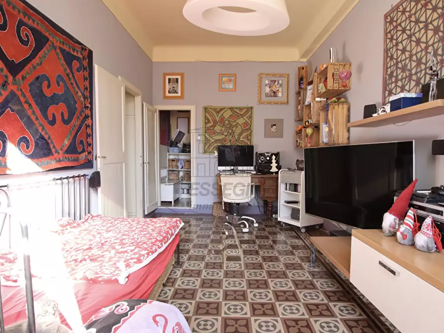 Immagine 11 di Appartamento in vendita  in Piazza San Michele 5 a Lucca