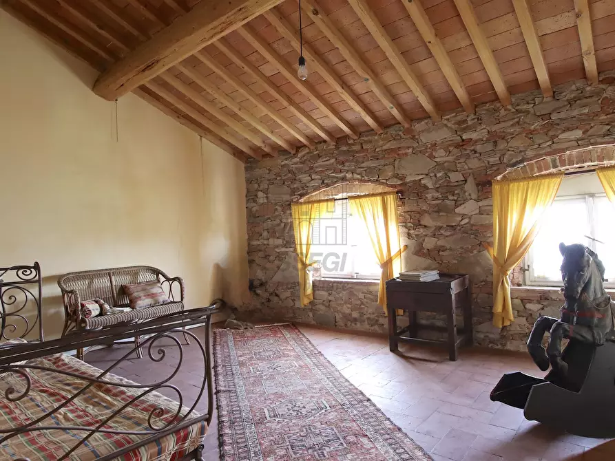 Immagine 17 di Villa in vendita  in Via Romana 914 a Lucca