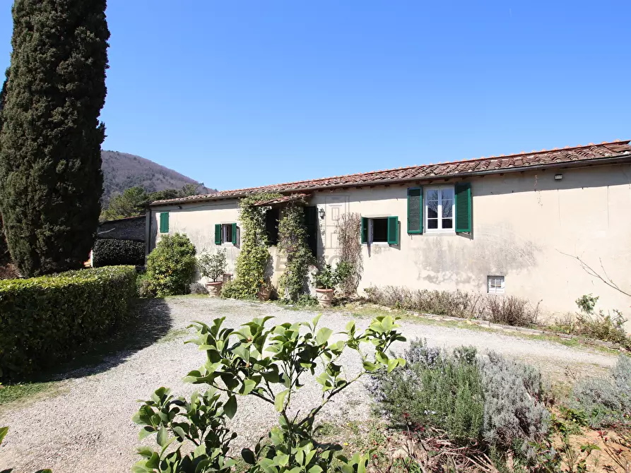 Immagine 4 di Rustico / casale in vendita  in Via del Borgo 55 a Lucca