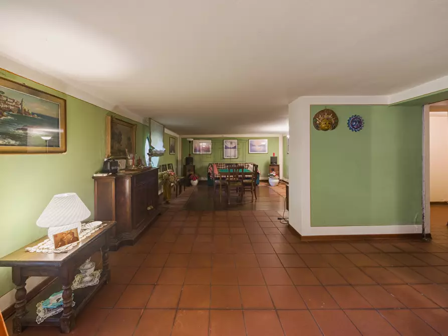 Immagine 37 di Villa in vendita  in Via Castruccio Buonamici a Lucca
