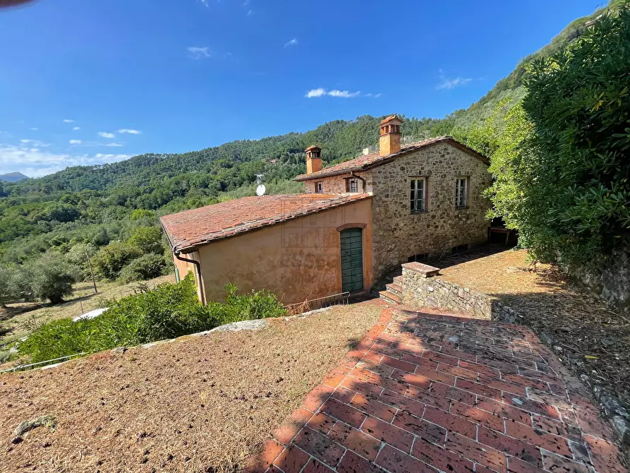 Immagine 5 di Rustico / casale in vendita  in Traversa I Via Orzali Angelo 50 a Lucca